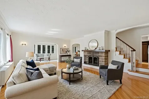 930 Grant Avenue Pelham NY 10803