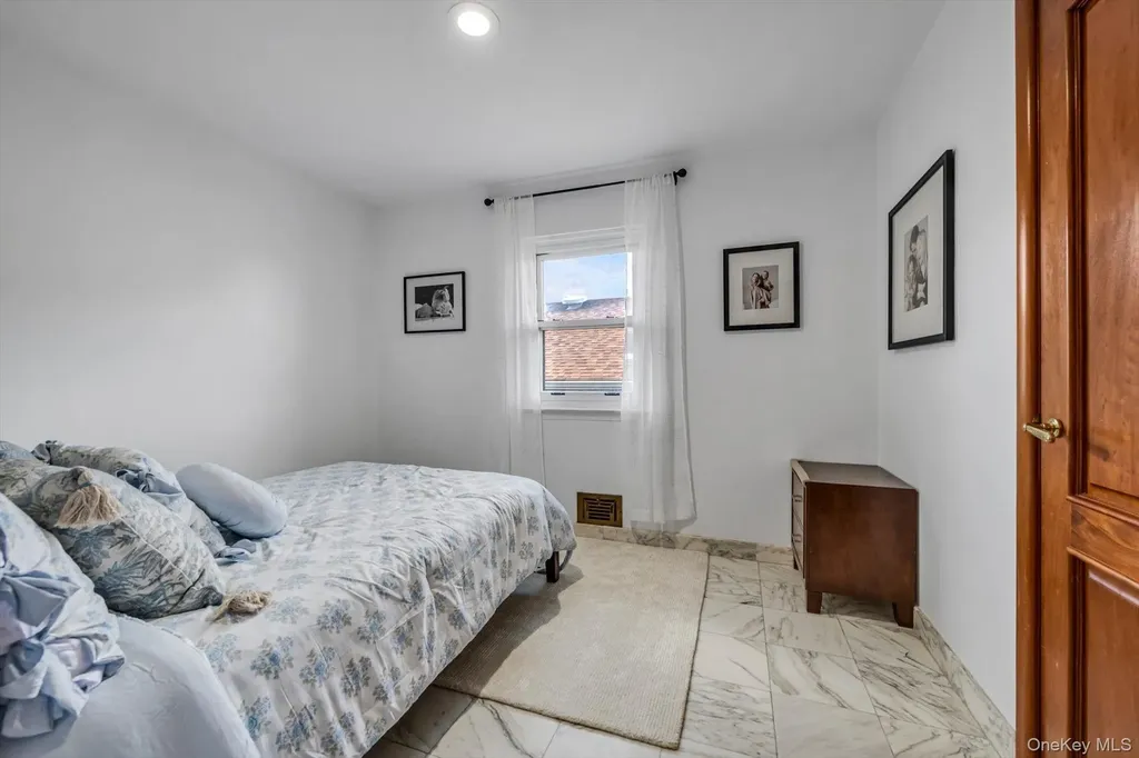 328 149th Place Whitestone NY 11357
