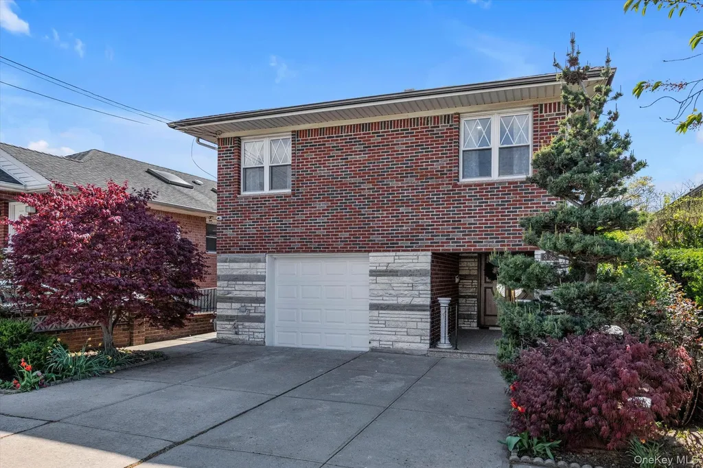328 149th Place Whitestone NY 11357