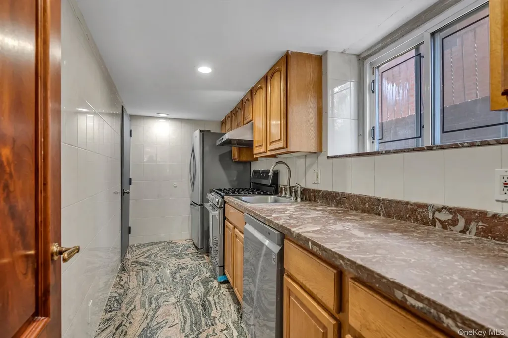 328 149th Place Whitestone NY 11357