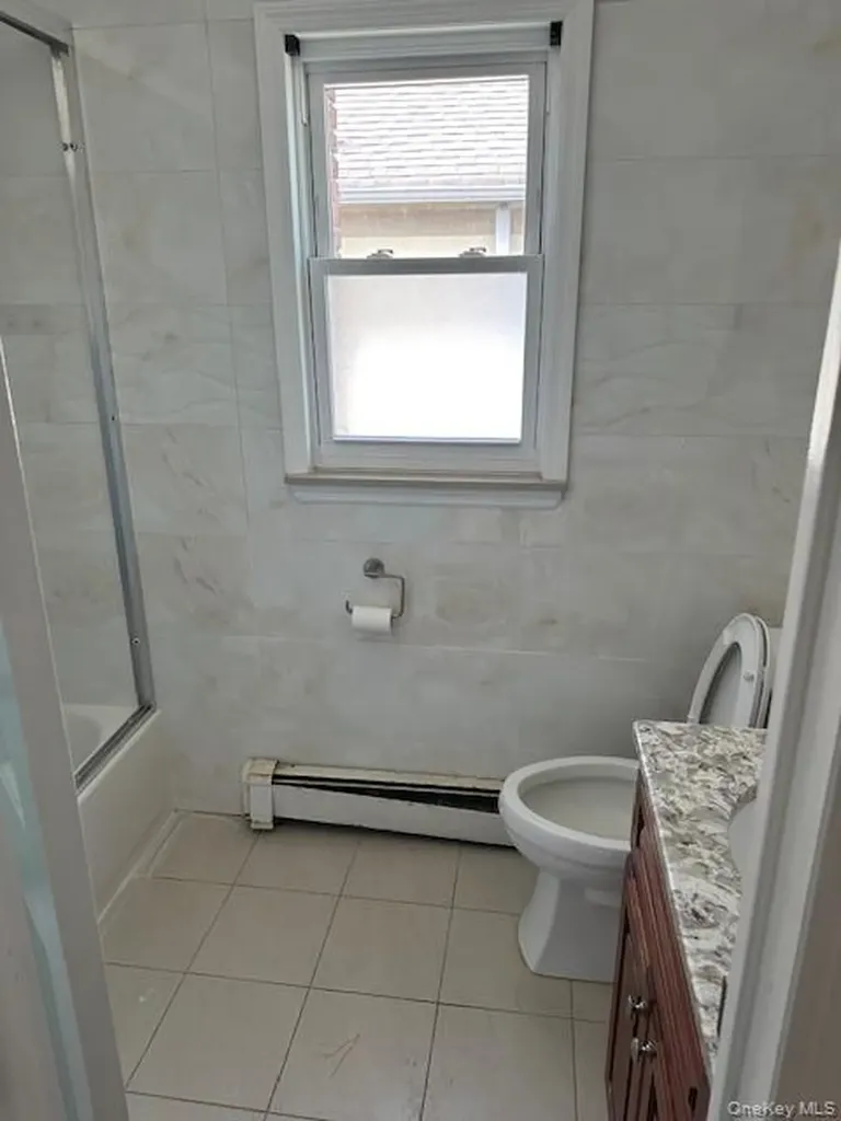 41 Clement Street Glen Cove NY 11542