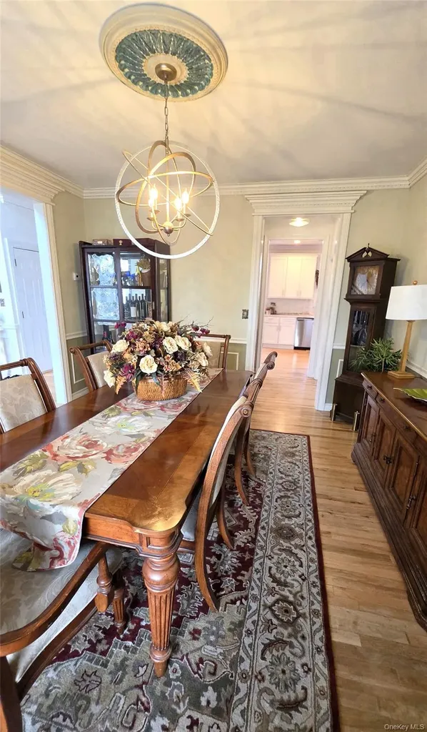 185 W Islip Road West Islip NY 11795