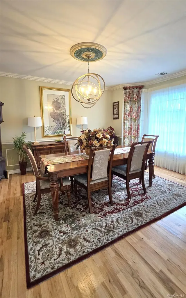 185 W Islip Road West Islip NY 11795