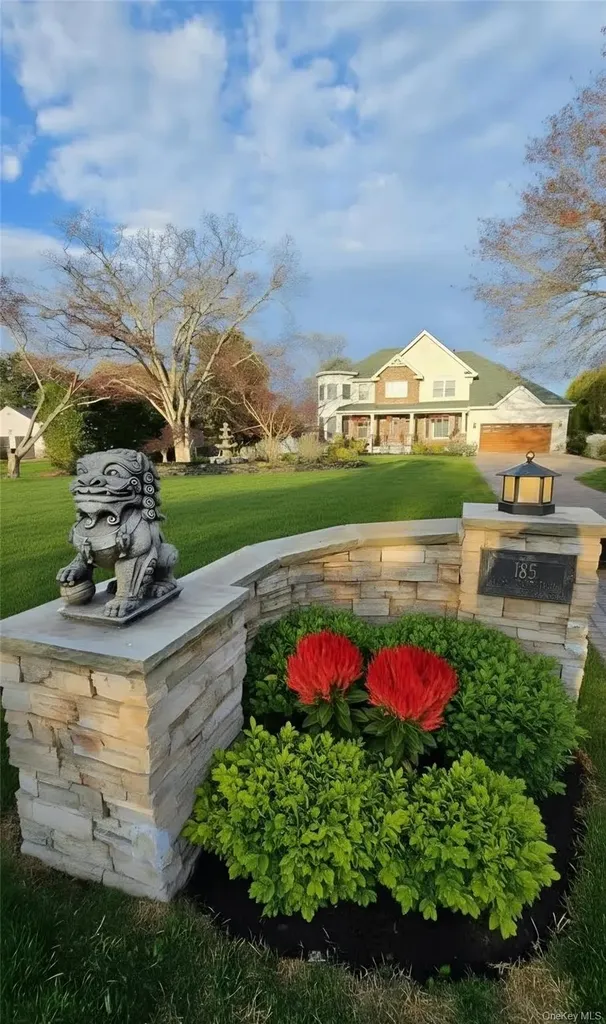 185 W Islip Road West Islip NY 11795