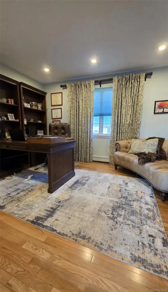 185 W Islip Road West Islip NY 11795