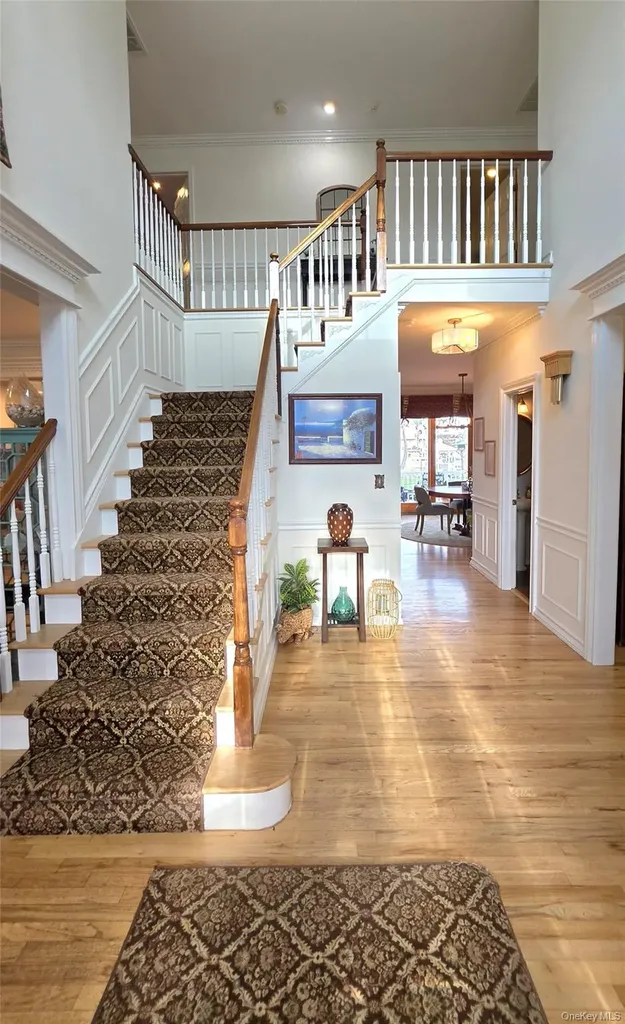 185 W Islip Road West Islip NY 11795