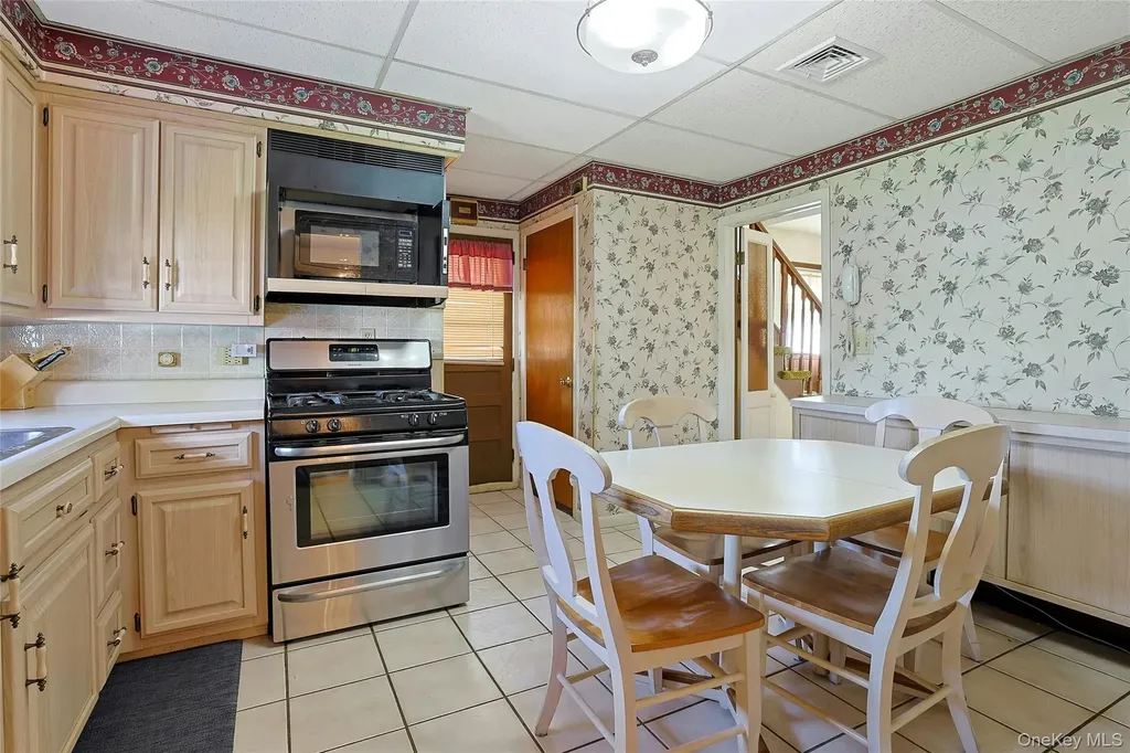 150 Windermere Drive Yonkers NY 10710