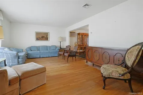 150 Windermere Drive Yonkers NY 10710