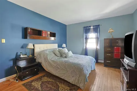 150 Windermere Drive Yonkers NY 10710