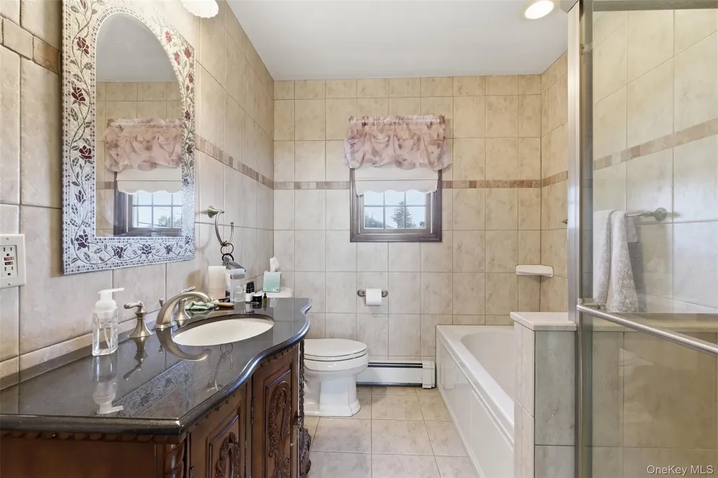 2185 Howard Place Bellmore NY 11710
