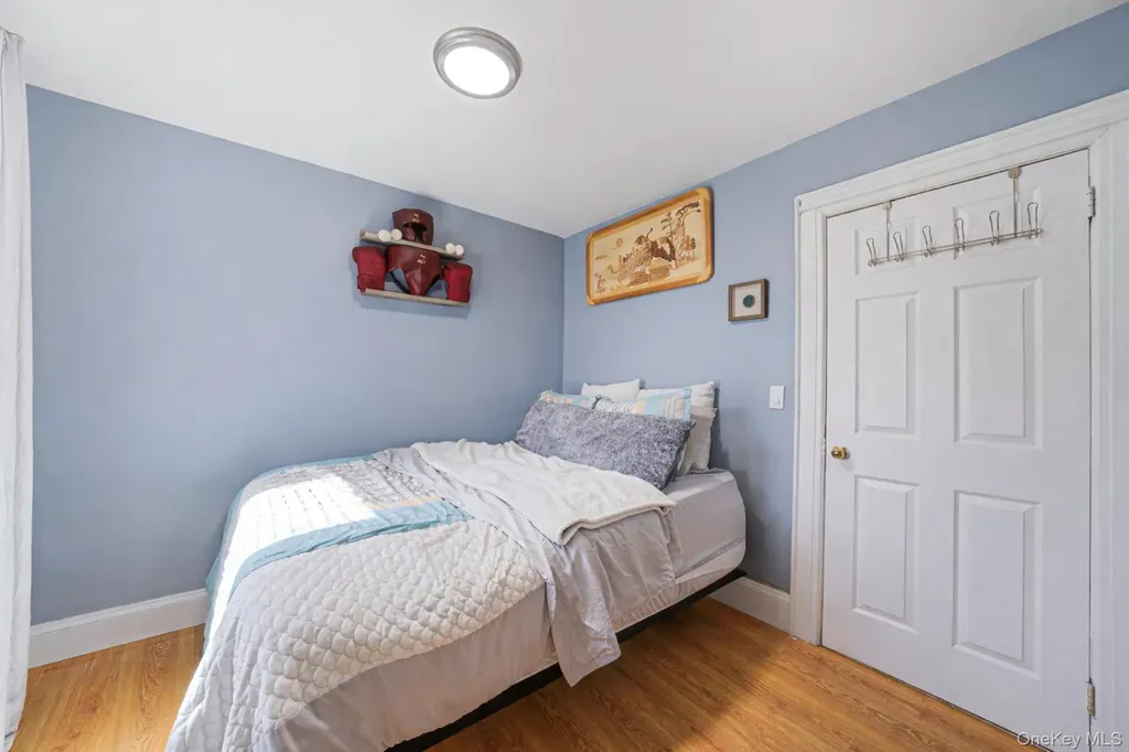 48 Hillside Avenue Freeport NY 11520