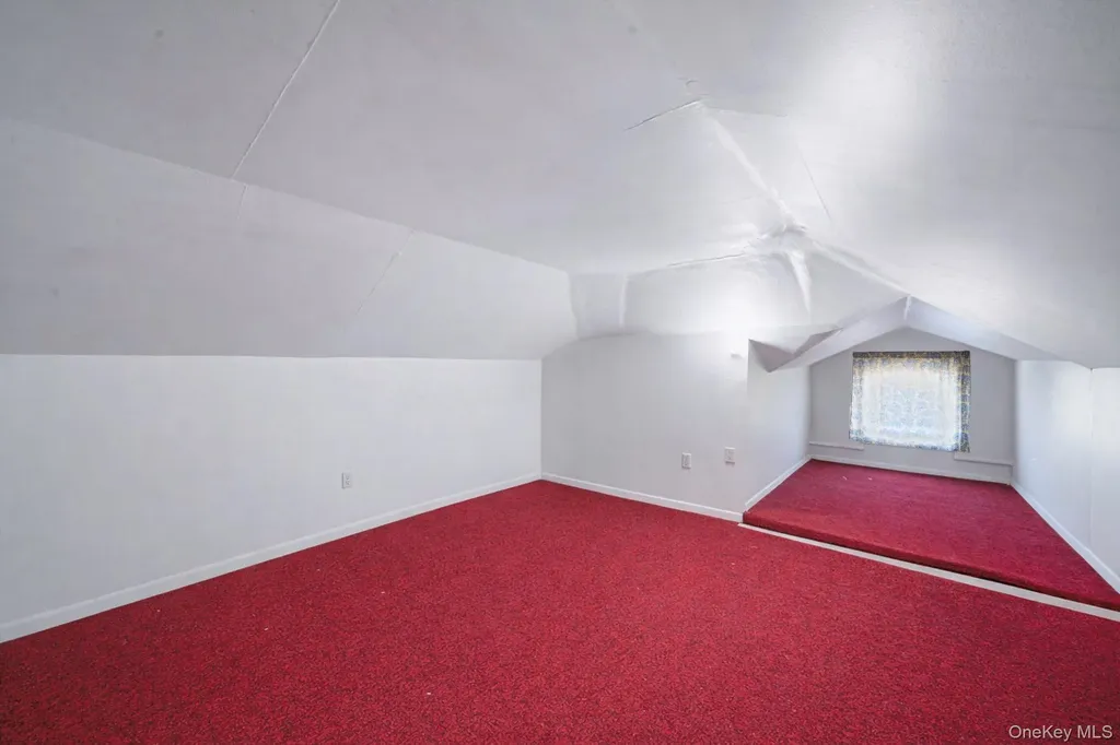 48 Hillside Avenue Freeport NY 11520