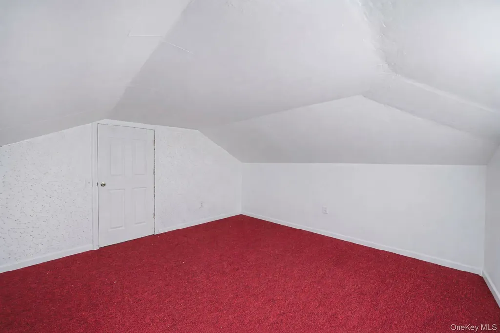 48 Hillside Avenue Freeport NY 11520