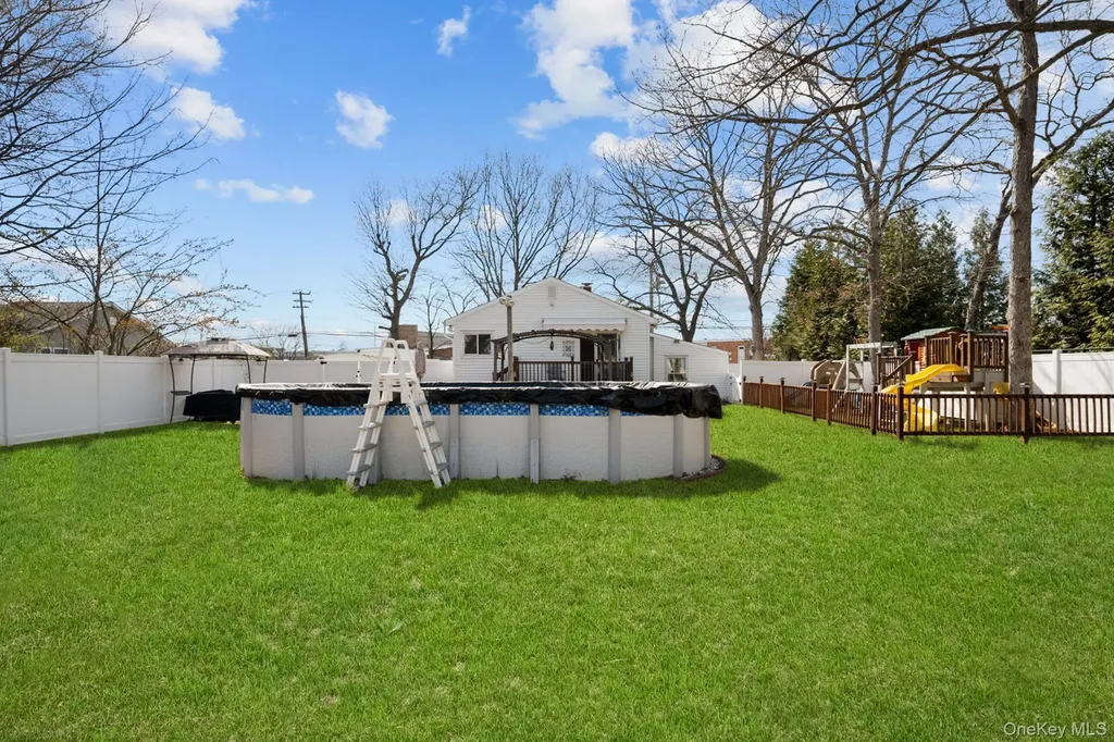 1255 Udall Road Bay Shore NY 11706