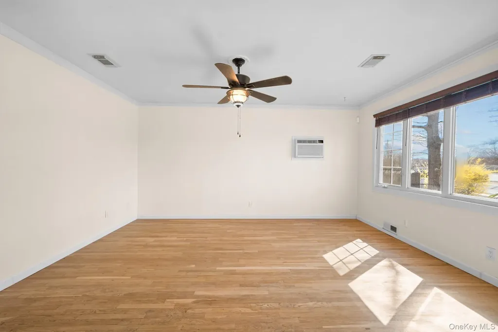 1255 Udall Road Bay Shore NY 11706