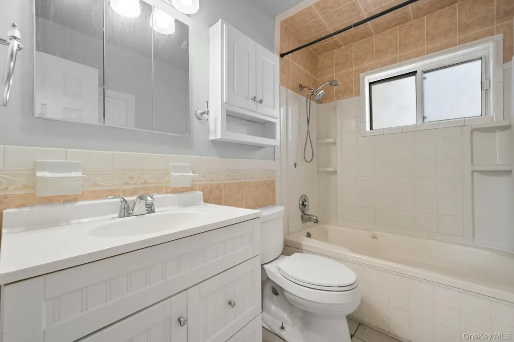 1255 Udall Road Bay Shore NY 11706