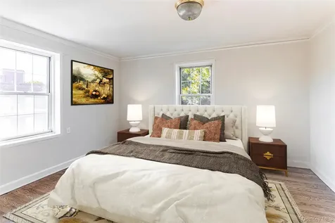 6 Midland Gardens Bronxville NY 10708