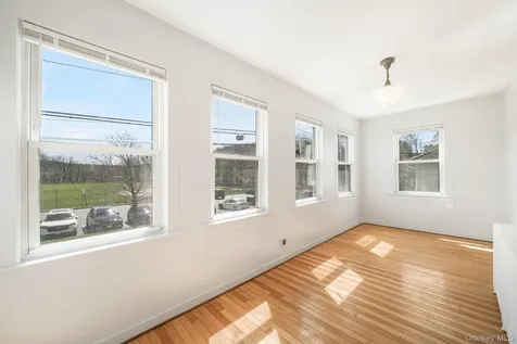 33 Hopper Street Pleasantville NY 10570