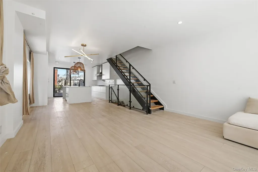 67-38 6th Avenue Brooklyn NY 11220