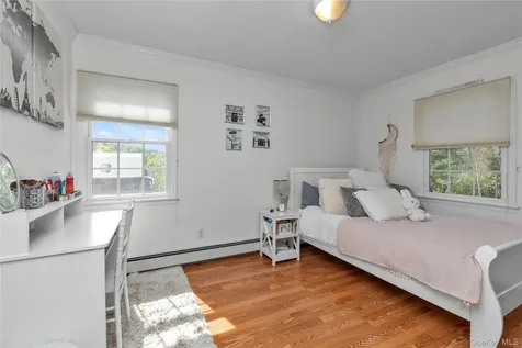 23 Grove Street Cold Spring Harbor NY 11724