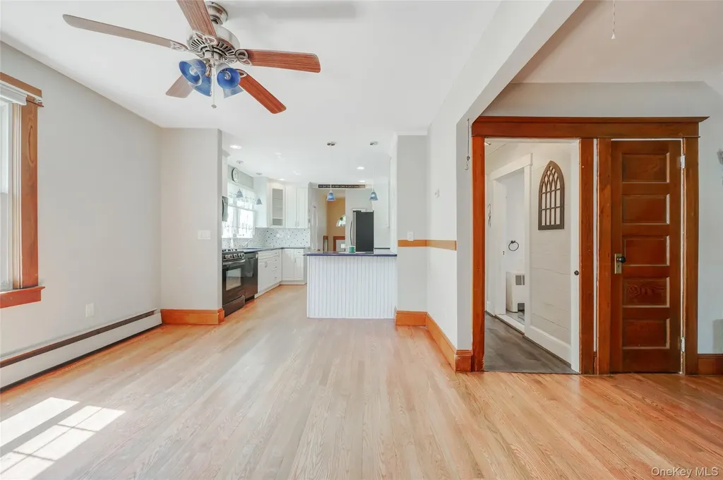 326 Litchfield Avenue Babylon NY 11702