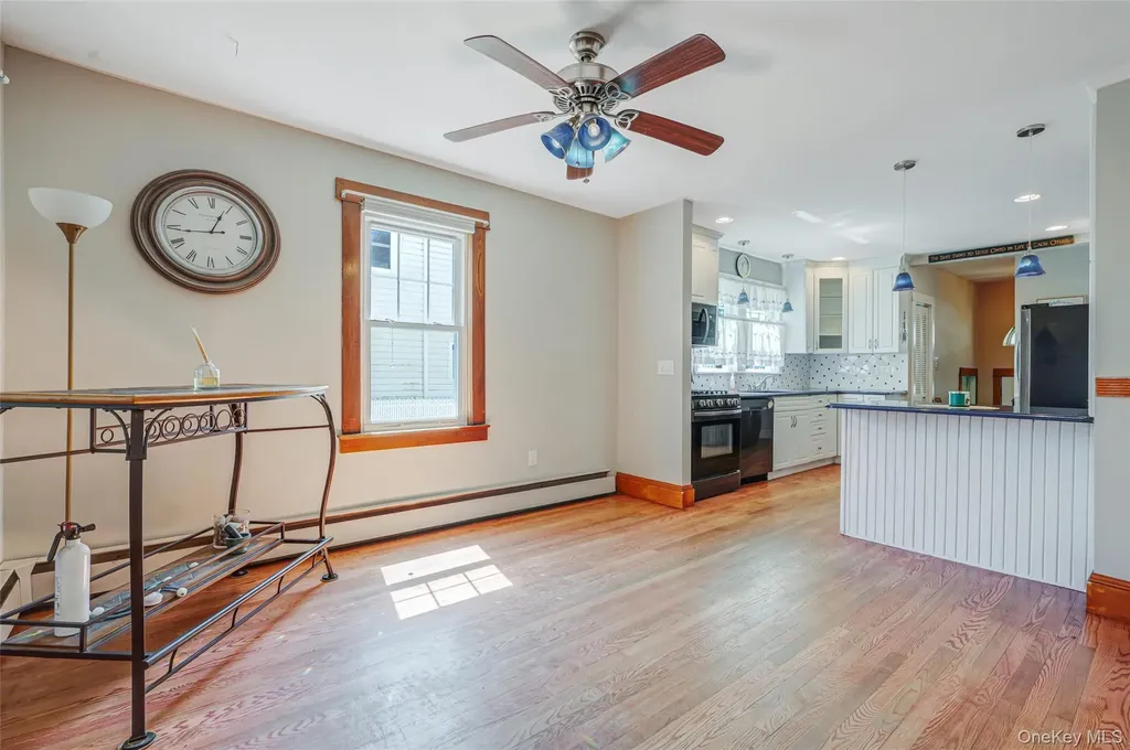 326 Litchfield Avenue Babylon NY 11702