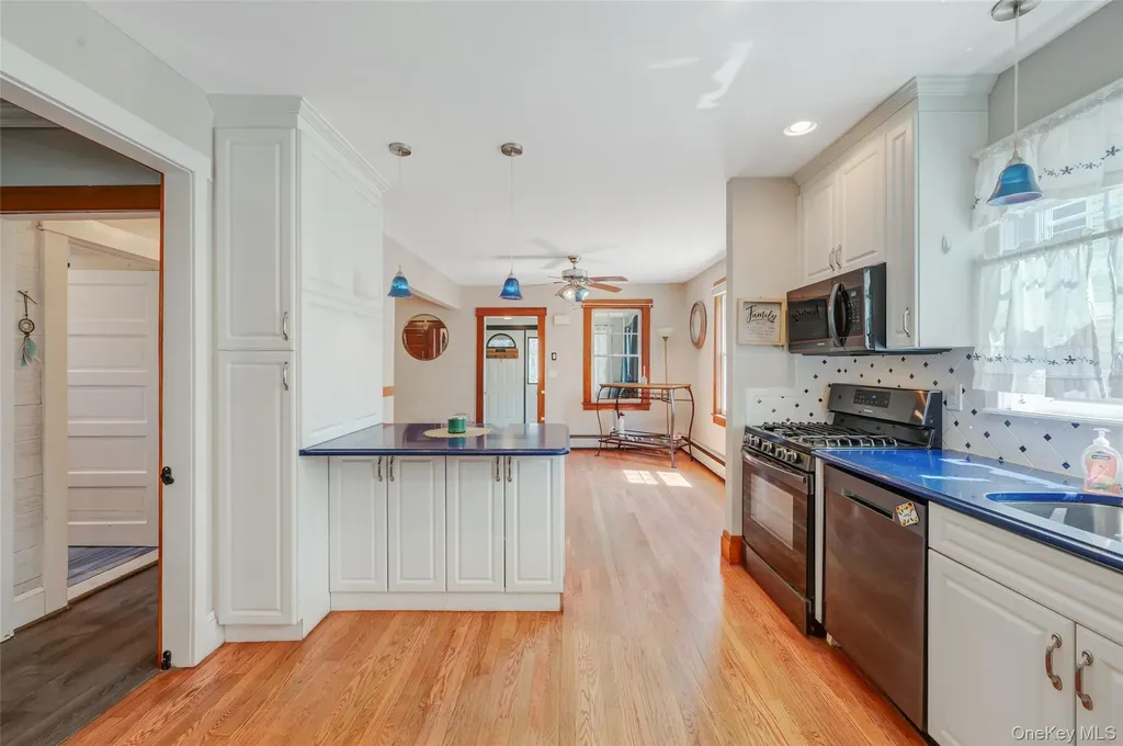 326 Litchfield Avenue Babylon NY 11702