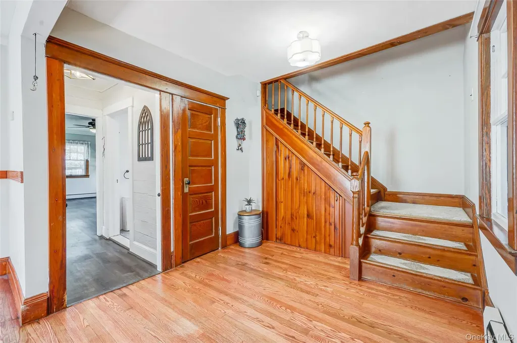 326 Litchfield Avenue Babylon NY 11702