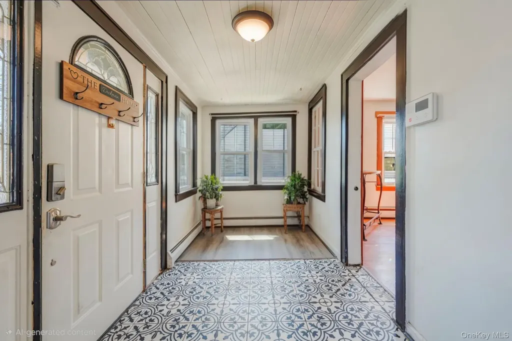 326 Litchfield Avenue Babylon NY 11702