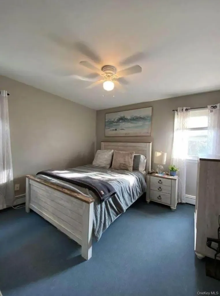 552 E Walnut Street Long Beach NY 11561
