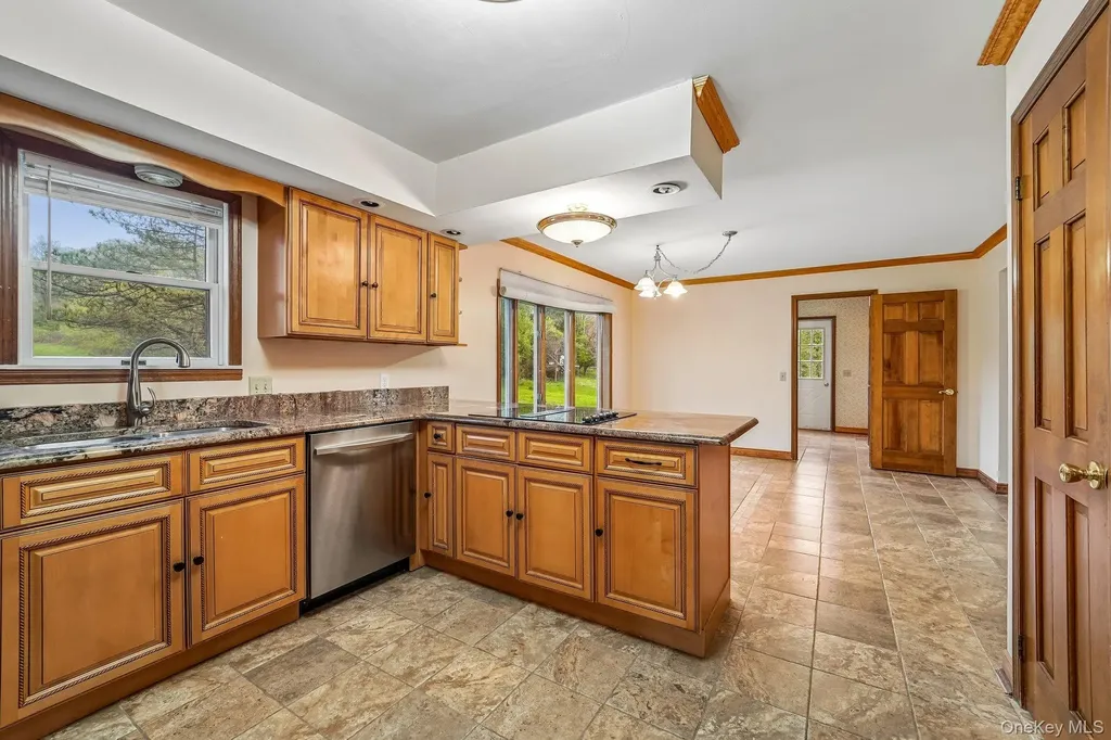71 Four Corners Road Warwick NY 10990