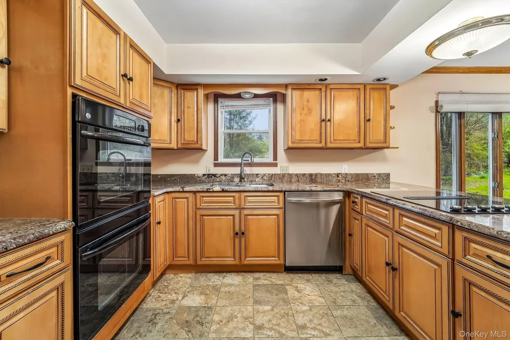 71 Four Corners Road Warwick NY 10990