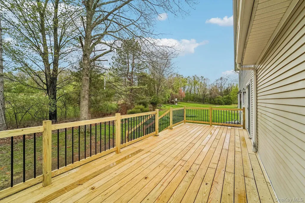 71 Four Corners Road Warwick NY 10990
