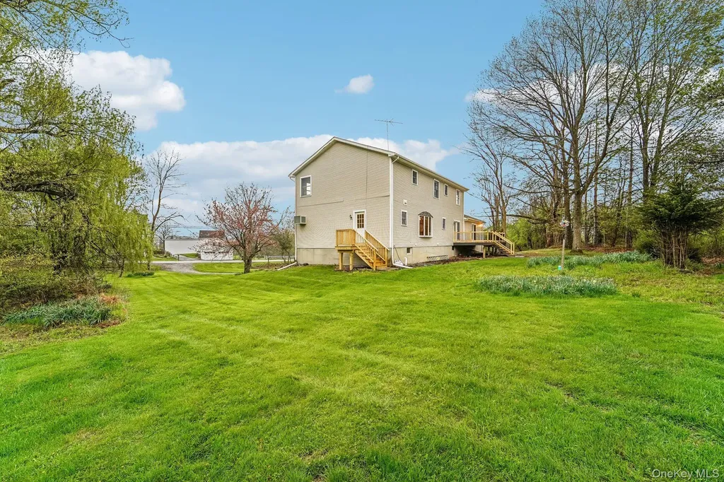 71 Four Corners Road Warwick NY 10990