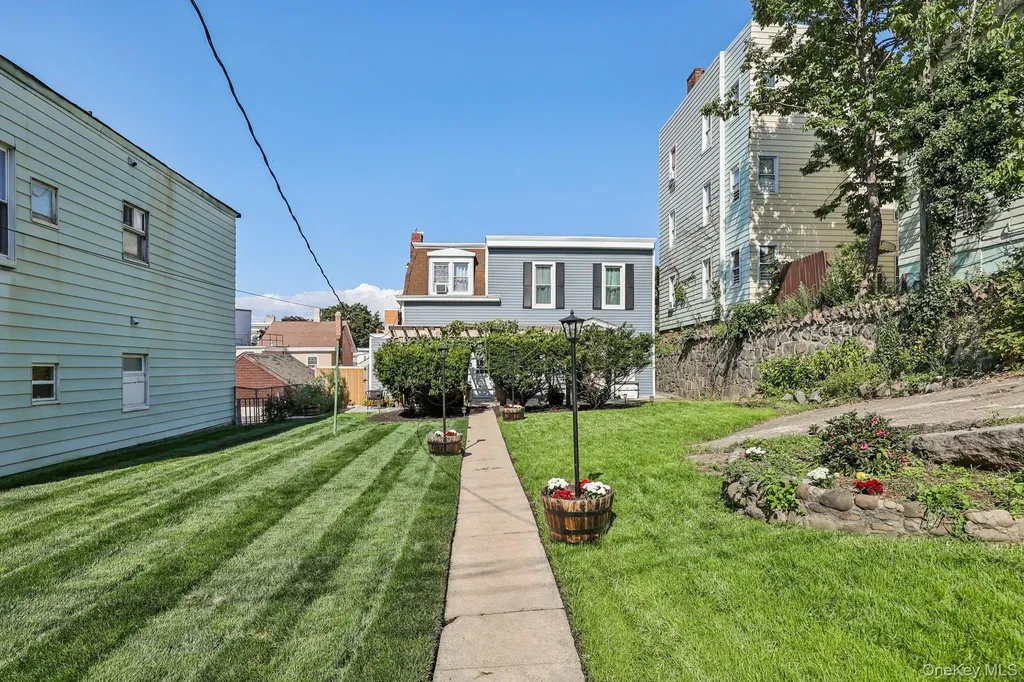 143 Oliver Avenue Yonkers NY 10701