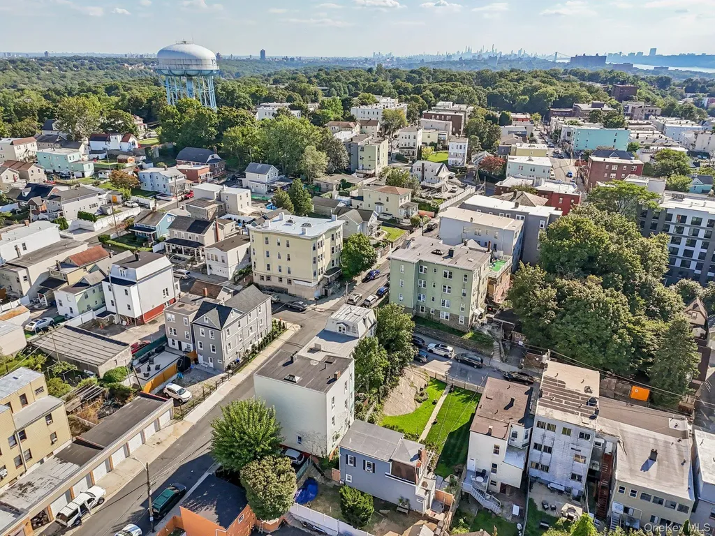 143 Oliver Avenue Yonkers NY 10701