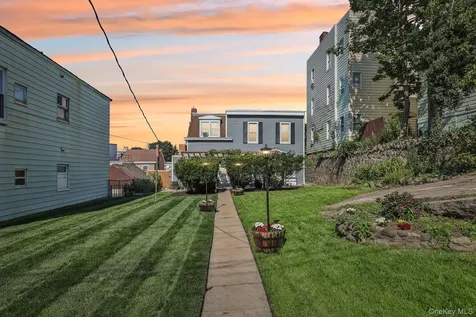 143 Oliver Avenue Yonkers NY 10701