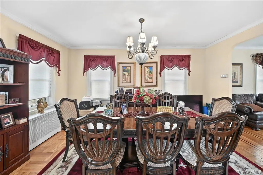 2445 Yates Avenue Bronx NY 10469
