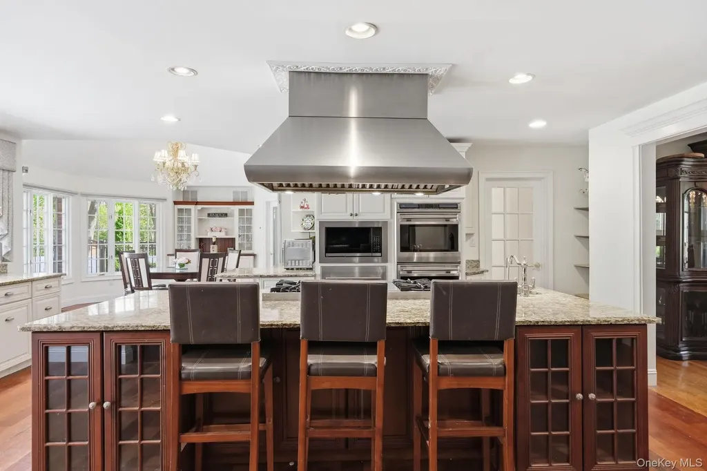 9 Arista Court Dix Hills NY 11746