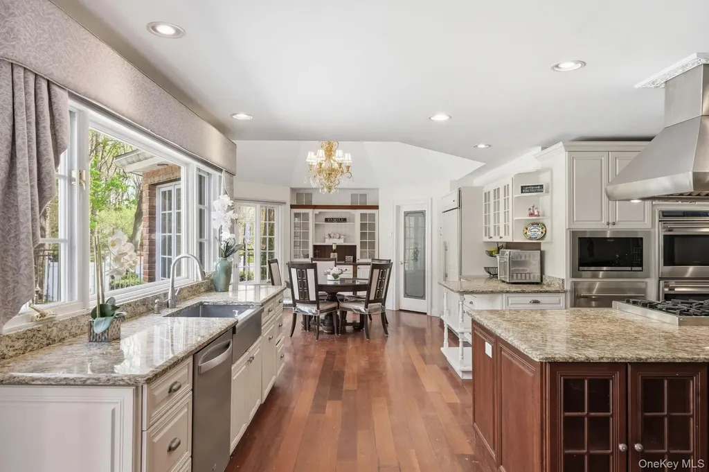 9 Arista Court Dix Hills NY 11746