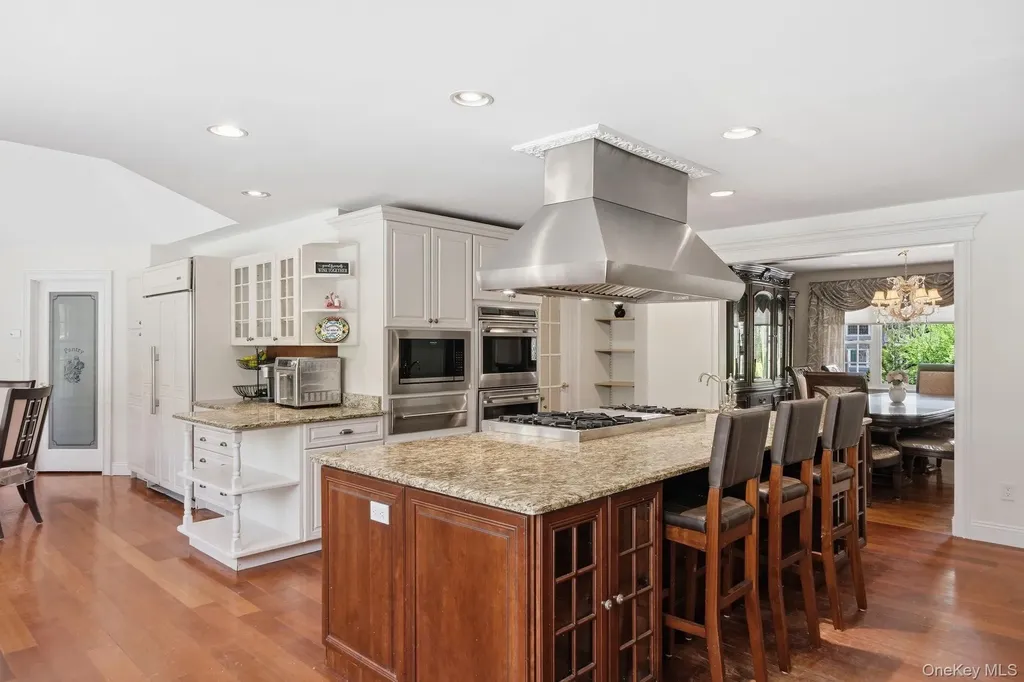 9 Arista Court Dix Hills NY 11746