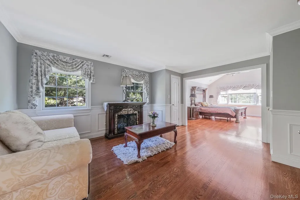 9 Arista Court Dix Hills NY 11746