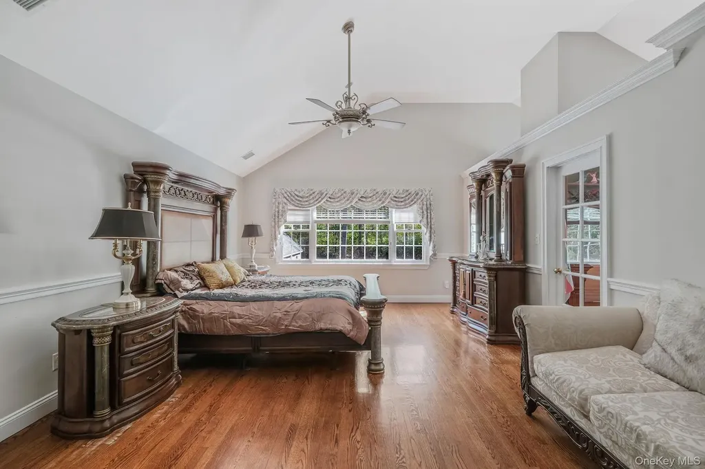 9 Arista Court Dix Hills NY 11746