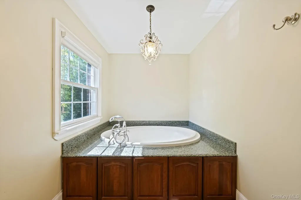 9 Arista Court Dix Hills NY 11746