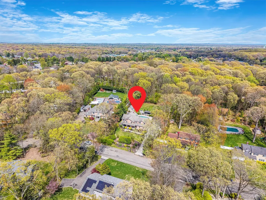 9 Arista Court Dix Hills NY 11746