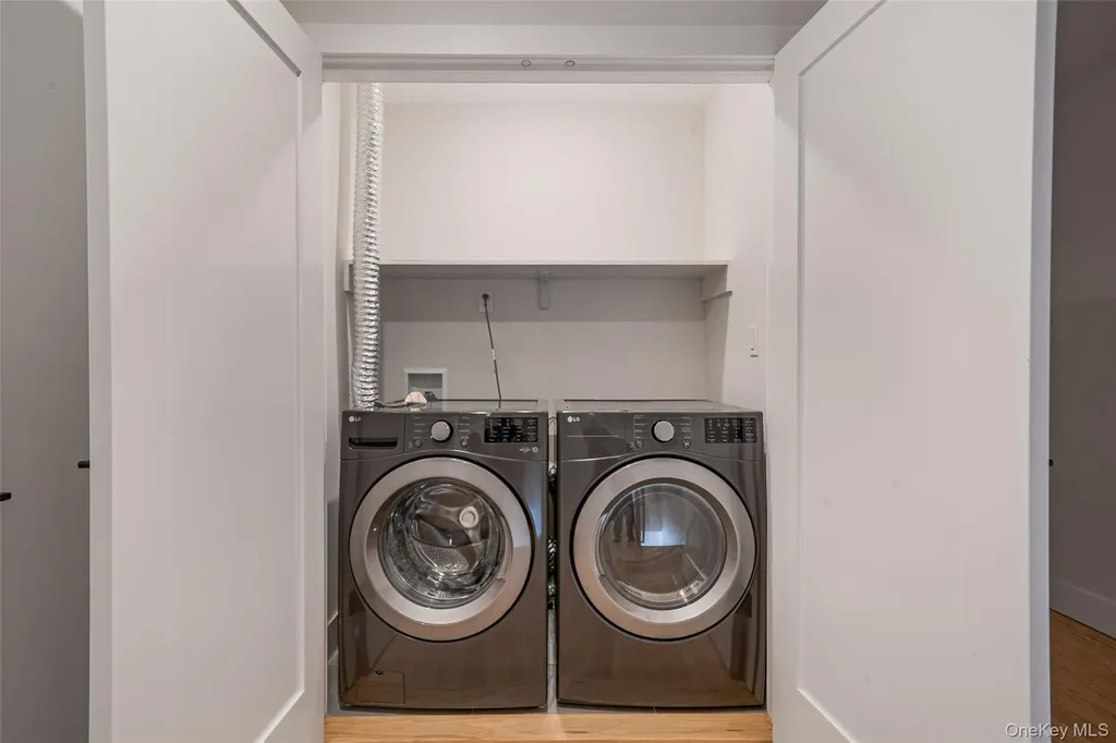 237 Mott Street Oceanside NY 11572