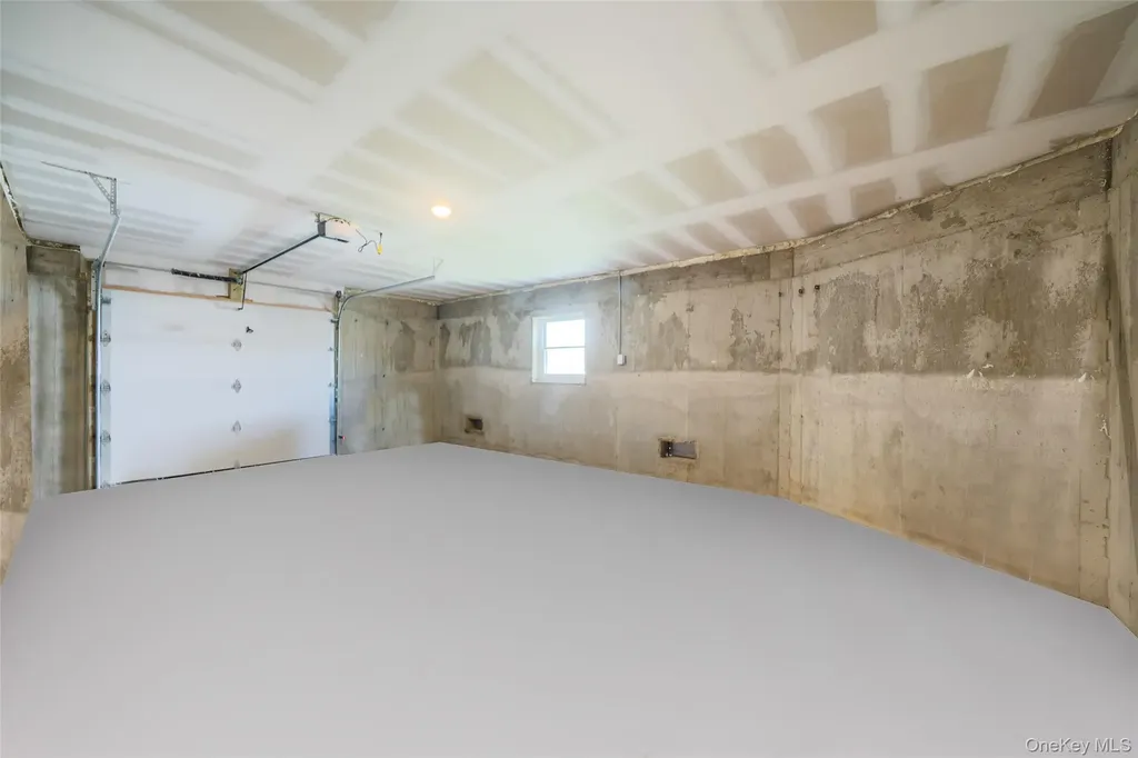 237 Mott Street Oceanside NY 11572