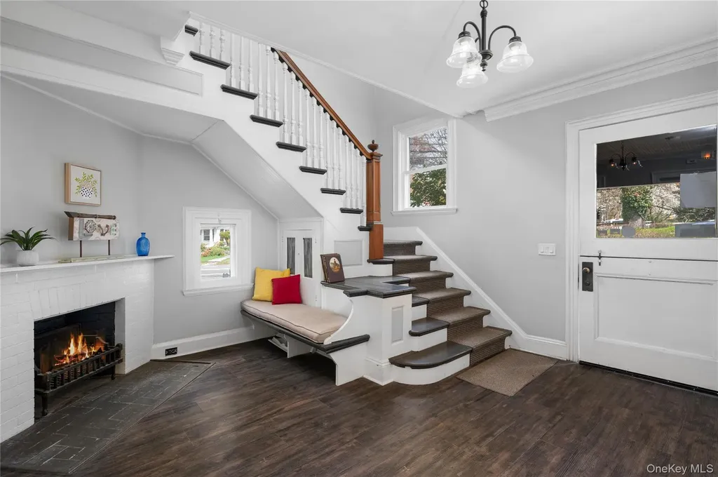 579 Broadway Hastings-on-hudson NY 10706
