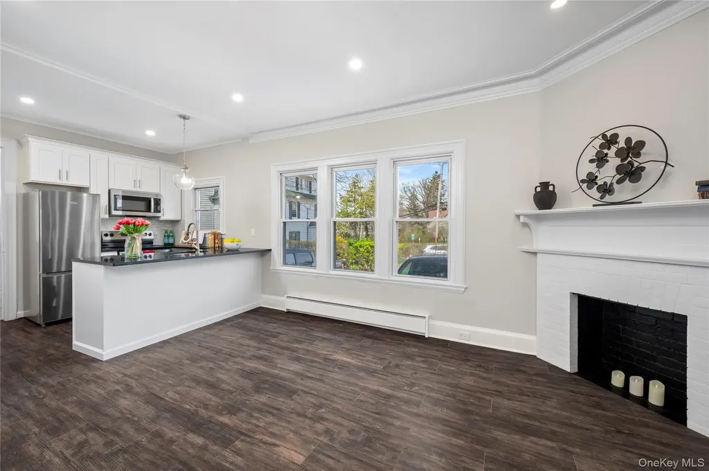 579 Broadway Hastings-on-hudson NY 10706