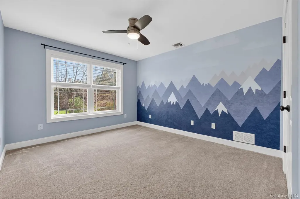 11 Country Glen Fishkill NY 12524